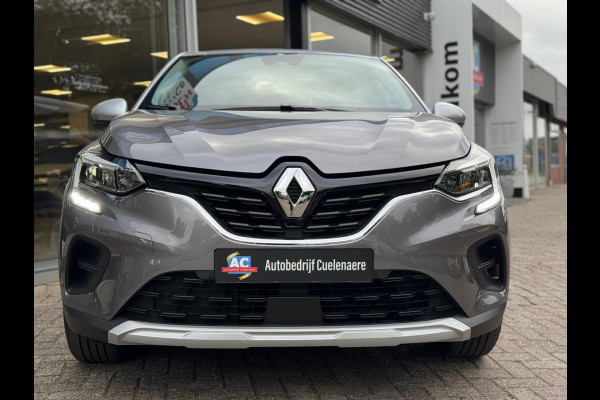 Renault Captur 1.6 E-Tech full hybrid 145 Equilibre Trekhaak/ Navi / Clima / P-sensor