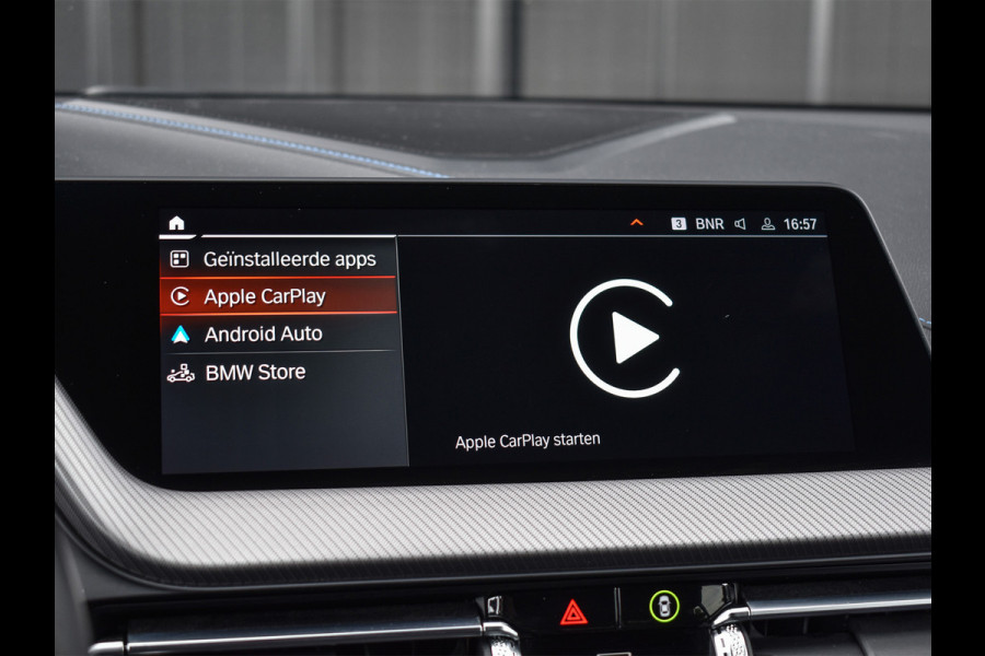 BMW 1-serie 118i EXECUTIVE EDITION | M-SPORT | AMBIANCE INTERIEUR | FULL-LED | TREKHAAK | CARPLAY | 19 INCH | M-SPORT BRAKE | DAB+ | SHADOW-