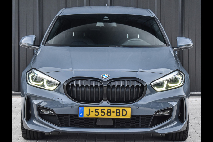 BMW 1-serie 118i EXECUTIVE EDITION | M-SPORT | AMBIANCE INTERIEUR | FULL-LED | TREKHAAK | CARPLAY | 19 INCH | M-SPORT BRAKE | DAB+ | SHADOW-