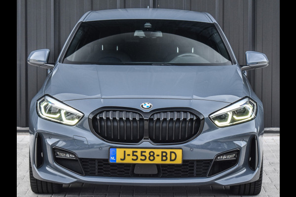 BMW 1-serie 118i EXECUTIVE EDITION | M-SPORT | AMBIANCE INTERIEUR | FULL-LED | TREKHAAK | CARPLAY | 19 INCH | M-SPORT BRAKE | DAB+ | SHADOW-