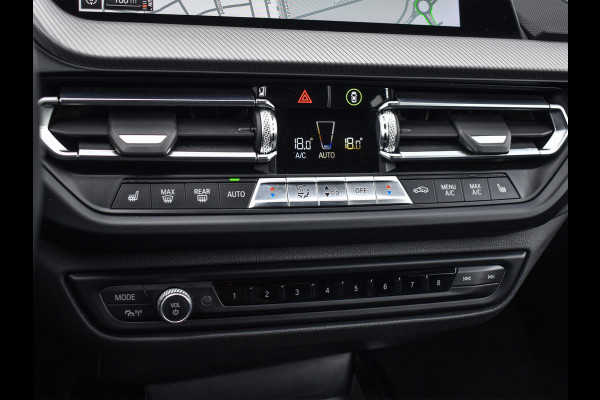 BMW 1-serie 118i EXECUTIVE EDITION | M-SPORT | AMBIANCE INTERIEUR | FULL-LED | TREKHAAK | CARPLAY | 19 INCH | M-SPORT BRAKE | DAB+ | SHADOW-