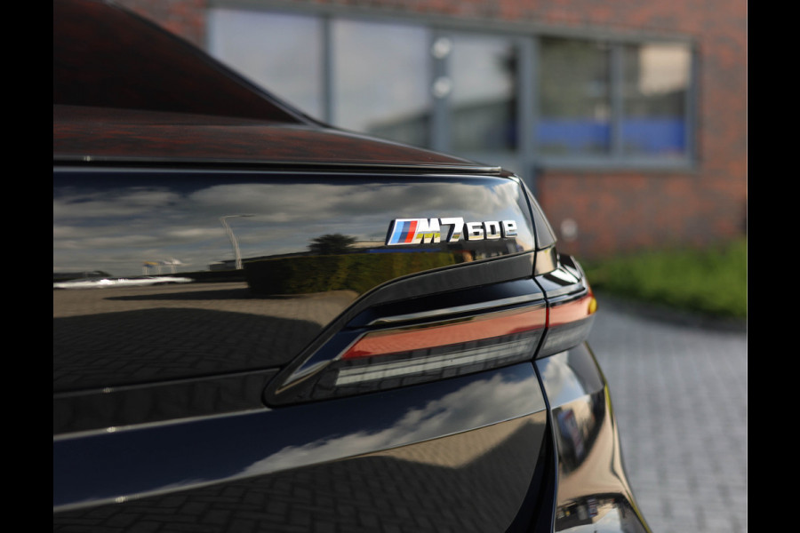 BMW 7 Serie M760e xDrive *SkyLounge*Executive*Bow&Wil*
