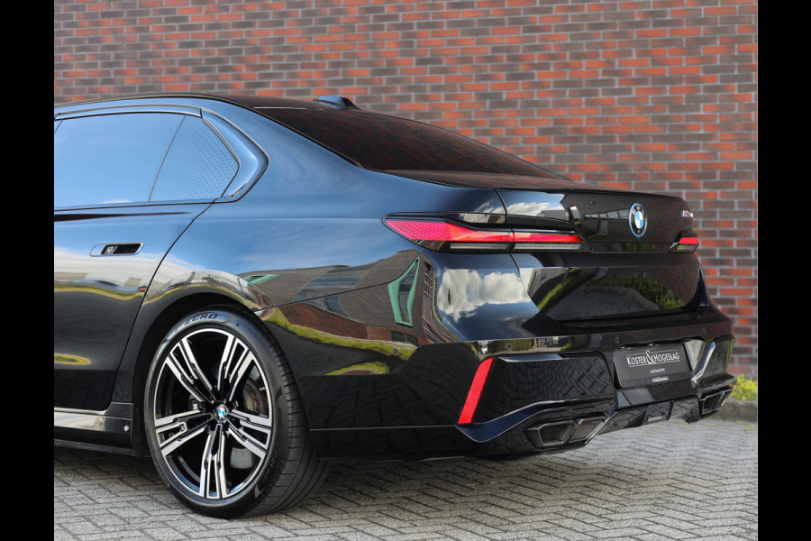 BMW 7 Serie M760e xDrive *SkyLounge*Executive*Bow&Wil*