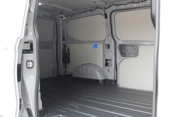 Ford Transit Custom 320 2.0 TDCI L1H1 Sport 170pk - 2x Schuifdeur - 19" LM velgen - ACC - Blind spot - Navi - Camera - Verwarmd stuur - 70l tank - R