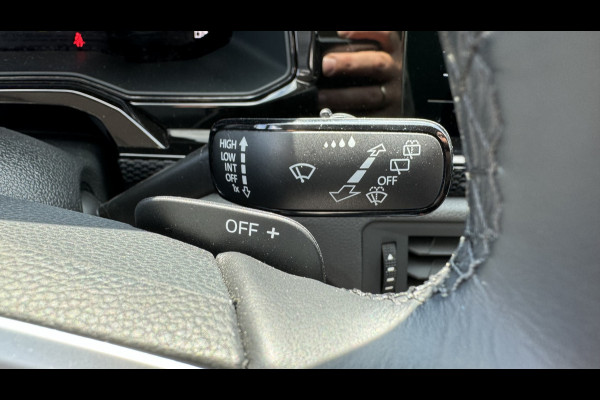 Volkswagen Polo 1.0 TSI Style DSG | Carplay | Camera | Navi
