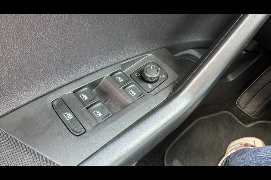 Volkswagen Polo 1.0 TSI Style DSG | Carplay | Camera | Navi