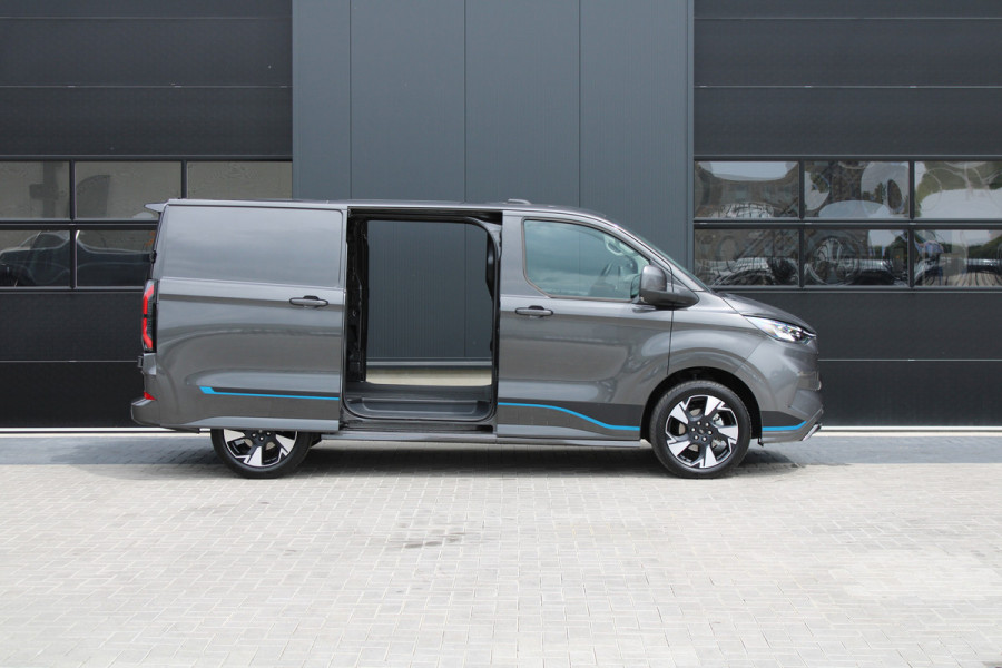 Ford Transit Custom 320 2.0 TDCI L1H1 Sport 170pk - 2x Schuifdeur - 19" LM velgen - ACC - Blind spot - Navi - Camera - Verwarmd stuur - 70l tank - R