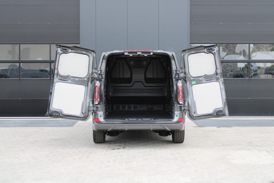 Ford Transit Custom 320 2.0 TDCI L1H1 Sport 170pk - 2x Schuifdeur - 19" LM velgen - ACC - Blind spot - Navi - Camera - Verwarmd stuur - 70l tank - R