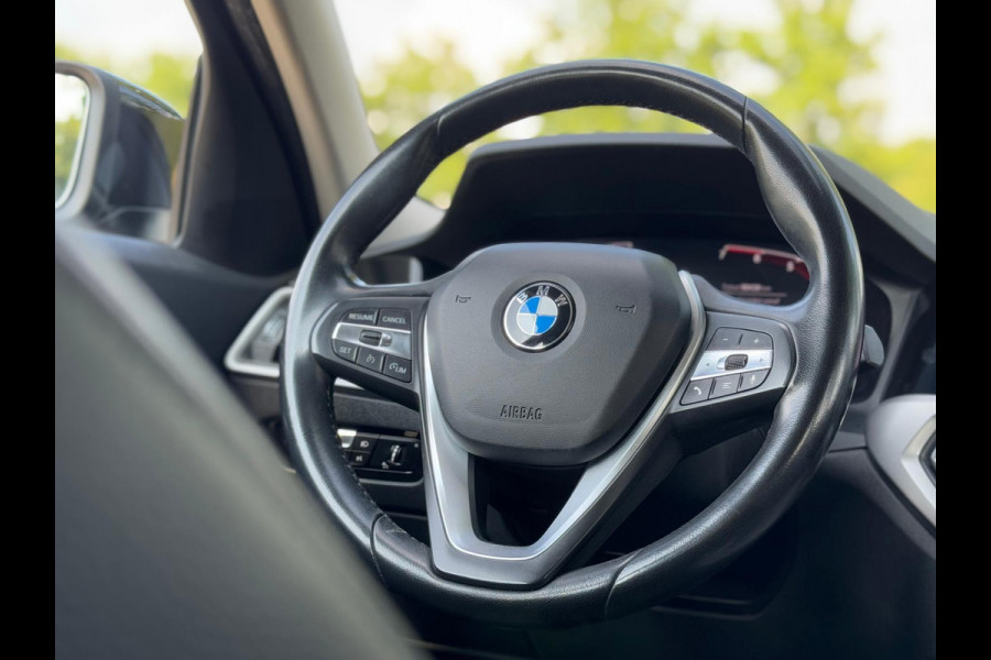 BMW 3-serie 320i High Executive Edition, nieuw model, Nederlandse auto met nationale auto pas