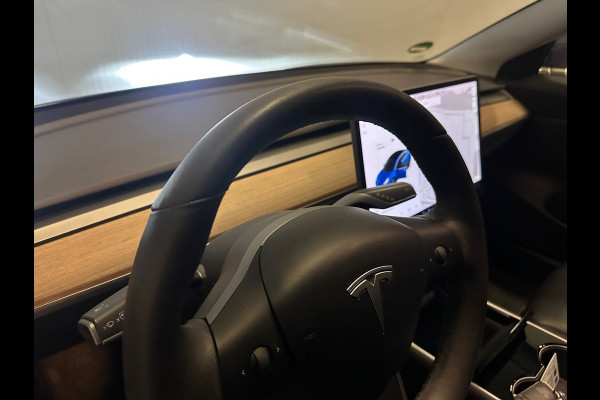 Tesla Model 3 Standard RWD Plus 60 kWh