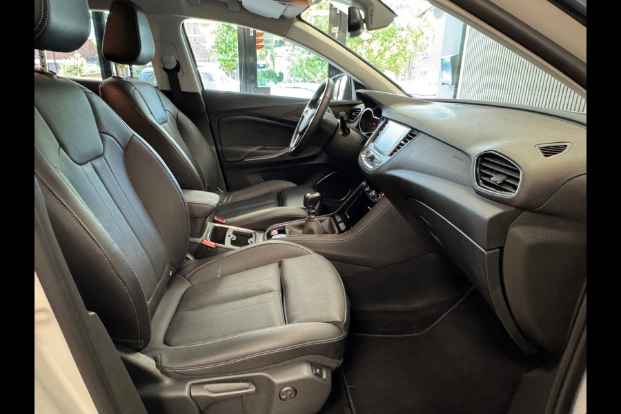 Opel Grandland X Turbo 1.2 Ultimate APPLE CARPLAY LANE-ASSIST NAVIGATIE CAMERA LEDER CRUISE AIRCO PDC STOEL/ STUURVERWARMING