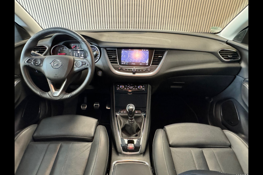 Opel Grandland X Turbo 1.2 Ultimate APPLE CARPLAY LANE-ASSIST NAVIGATIE CAMERA LEDER CRUISE AIRCO PDC STOEL/ STUURVERWARMING