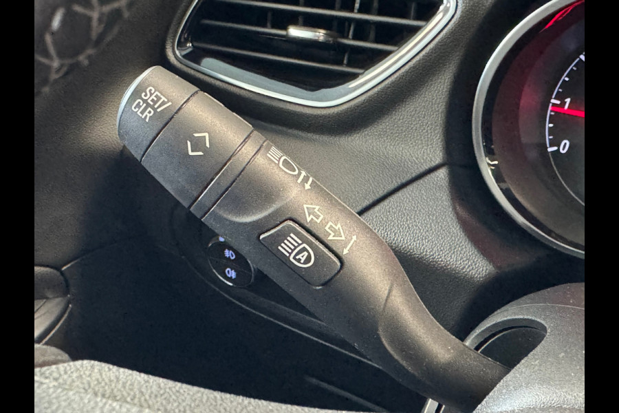 Opel Grandland X Turbo 1.2 Ultimate APPLE CARPLAY LANE-ASSIST NAVIGATIE CAMERA LEDER CRUISE AIRCO PDC STOEL/ STUURVERWARMING