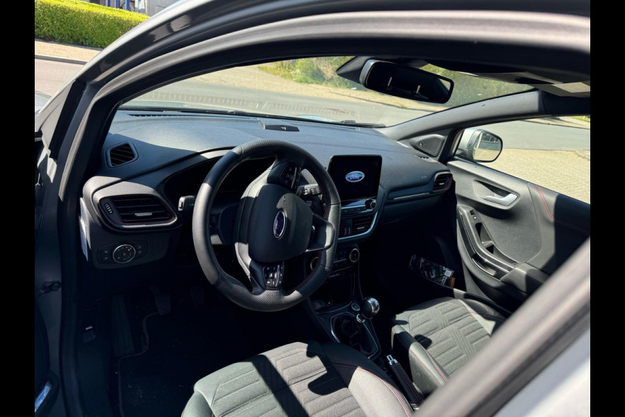 Ford Puma 1.0 EcoBoost Hybrid ST-Line X 125pk | Adaptieve Cruise | BLIS | Winterpack | Full LED