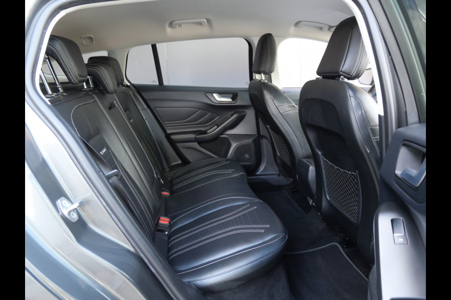 Ford FOCUS Wagon 1.0 ECOBOOST VIGNALE | LED | H.U.D. | LEER | STOEL+STUUR VERW | BTW-AUTO!!
