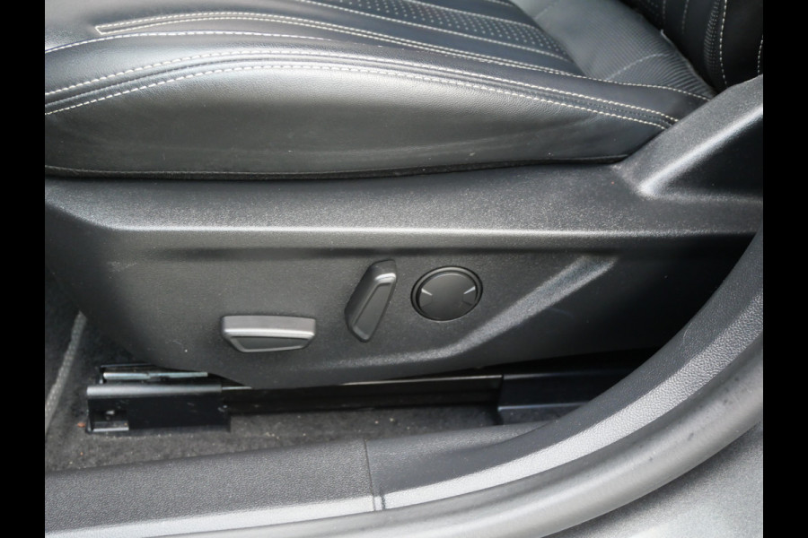Ford FOCUS Wagon 1.0 ECOBOOST VIGNALE | LED | H.U.D. | LEER | STOEL+STUUR VERW | BTW-AUTO!!