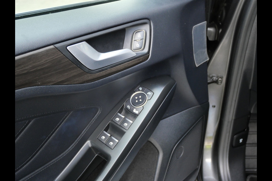 Ford FOCUS Wagon 1.0 ECOBOOST VIGNALE | LED | H.U.D. | LEER | STOEL+STUUR VERW | BTW-AUTO!!