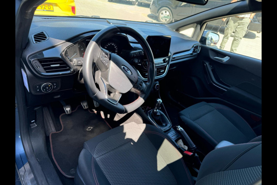 Ford Fiesta 1.0 EcoBoost ST-Line 125pk | SYNC 3 Navigatie | Trekhaak