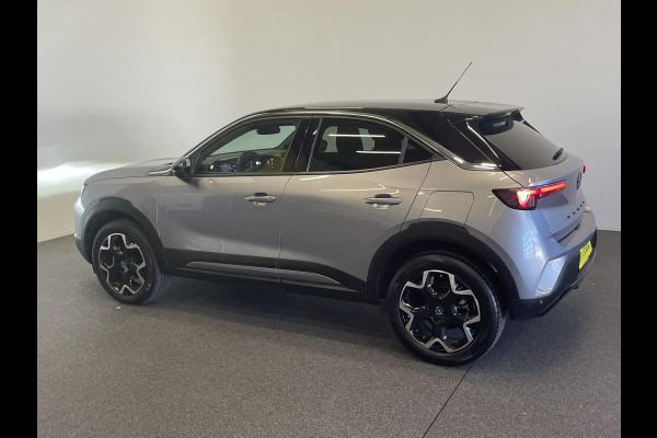 Opel Mokka 1.2 130pk Turbo Automaat Ultimate Navigatie Apple Carplay/Android Auto Camera Parkeersensoren achter Crusie Control Stoel-en stuurverwarming Ledverlichting Getinte ramen Climate Control