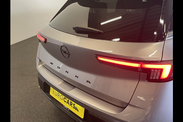 Opel Mokka 1.2 130pk Turbo Automaat Ultimate Navigatie Apple Carplay/Android Auto Camera Parkeersensoren achter Crusie Control Stoel-en stuurverwarming Ledverlichting Getinte ramen Climate Control