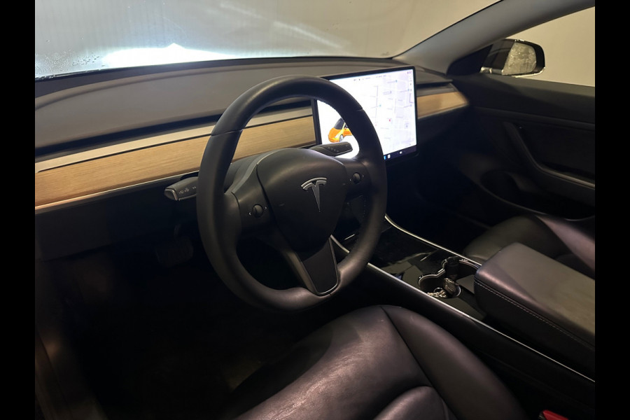 Tesla Model 3 Standard RWD Plus 60 kWh