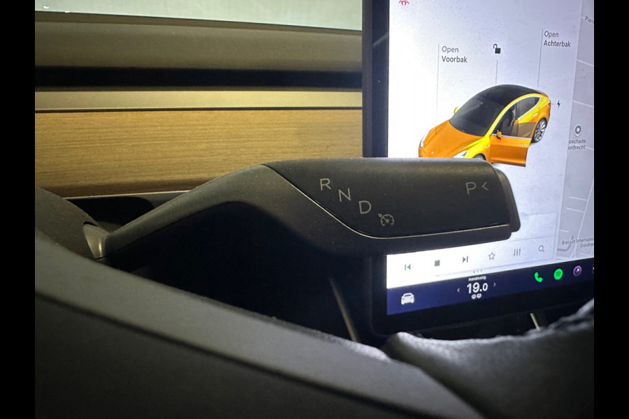 Tesla Model 3 Standard RWD Plus 60 kWh