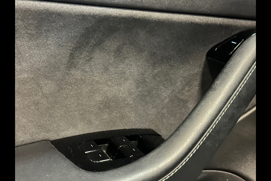 Tesla Model 3 Standard RWD Plus 60 kWh