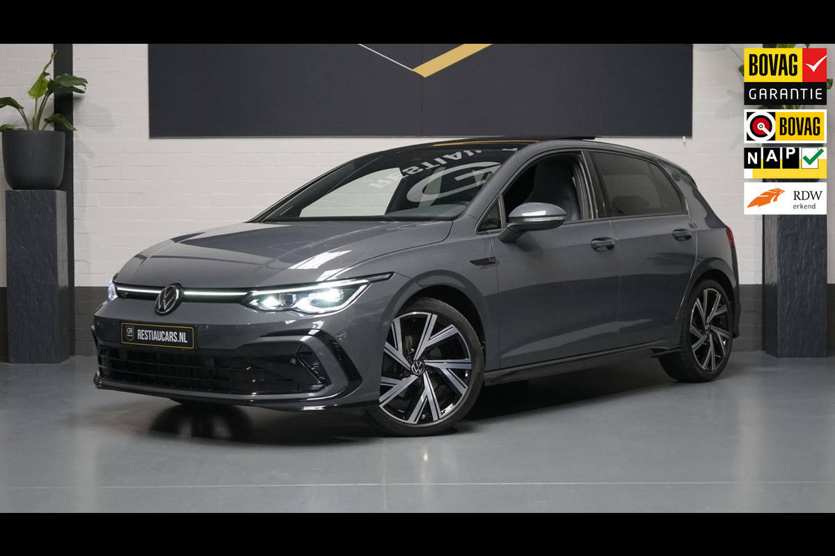 Volkswagen Golf VIII 1.5 eTSI R-Line ACC-AMBIANCE-CAMERA-HARMAN KARDON-IQ LIGHT-PANORAMA-NAVIGATIE Volkswagen Golf VIII 1.5 eTSI R-Line ACC-AMBIANCE-CAMERA-HARMAN KARDON-IQ LIGHT-PANORAMA-NAVIGATIE