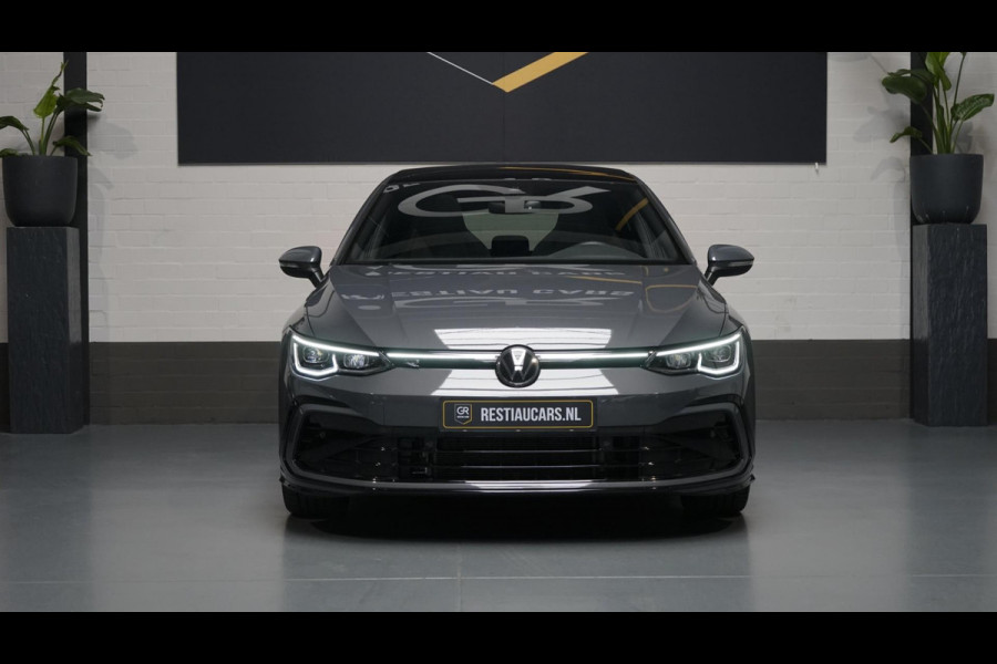 Volkswagen Golf VIII 1.5 eTSI R-Line ACC-AMBIANCE-CAMERA-HARMAN KARDON-IQ LIGHT-PANORAMA-NAVIGATIE
