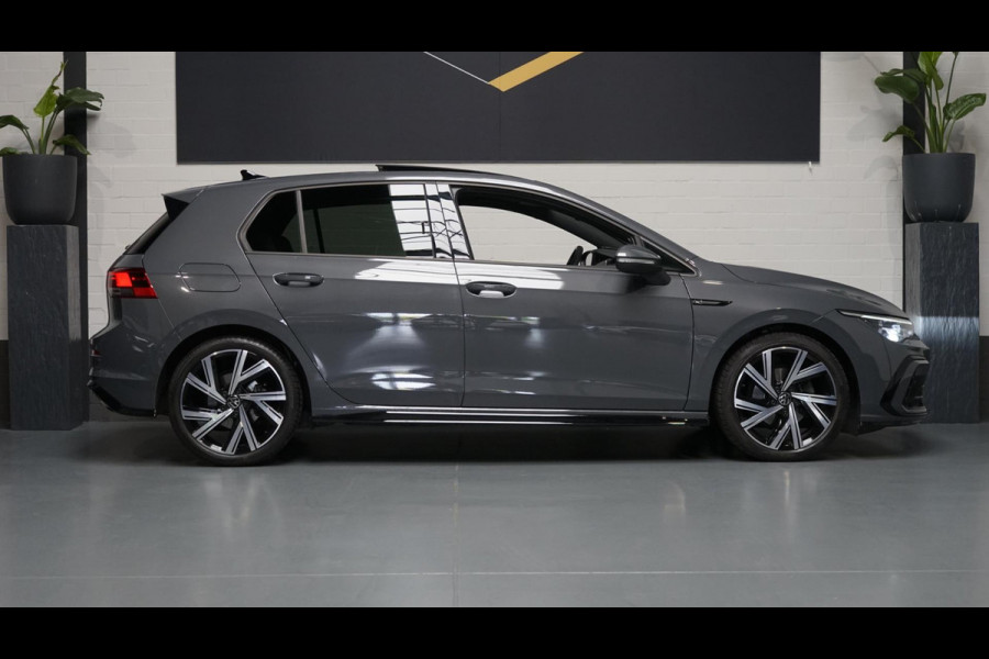 Volkswagen Golf VIII 1.5 eTSI R-Line ACC-AMBIANCE-CAMERA-HARMAN KARDON-IQ LIGHT-PANORAMA-NAVIGATIE