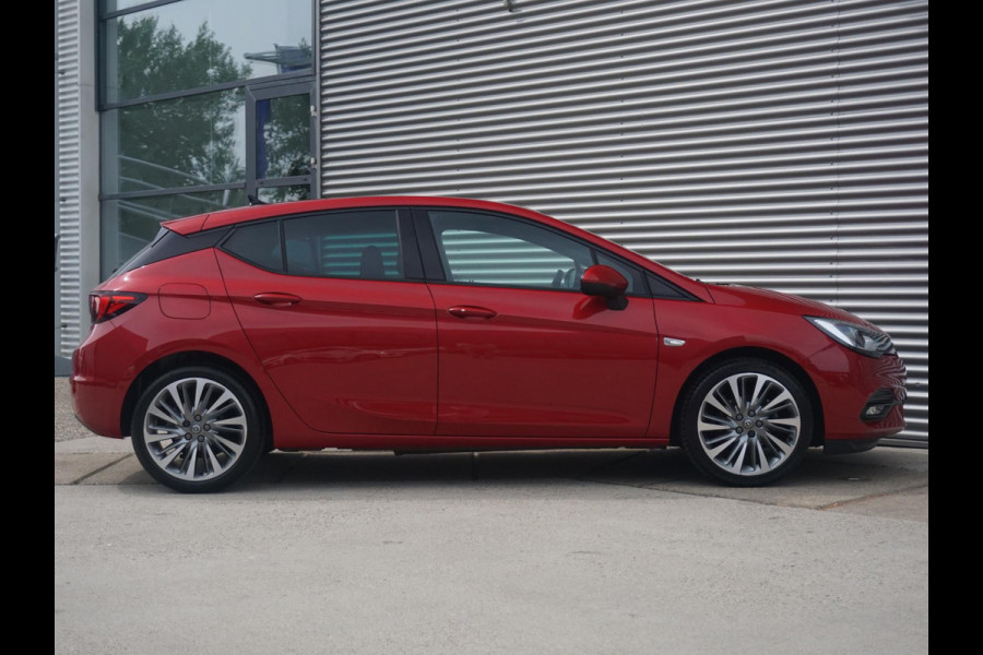 Opel Astra 1.2 Turbo 130 Pk Elegance | Navigatie Pro | Lederen bekleding | Winterpack | Climate Control | Parkeersensoren/Camera  | Privacy Glass |  Carplay/AndroidAuto |