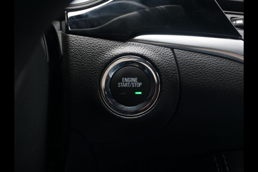 Opel Astra 1.2 Turbo 130 Pk Elegance | Navigatie Pro | Lederen bekleding | Winterpack | Climate Control | Parkeersensoren/Camera  | Privacy Glass |  Carplay/AndroidAuto |