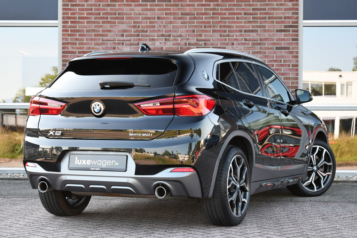 BMW X2 sDrive20i 192pk M-Sport X Pano HUD 19inch Adp-LED El-Klep