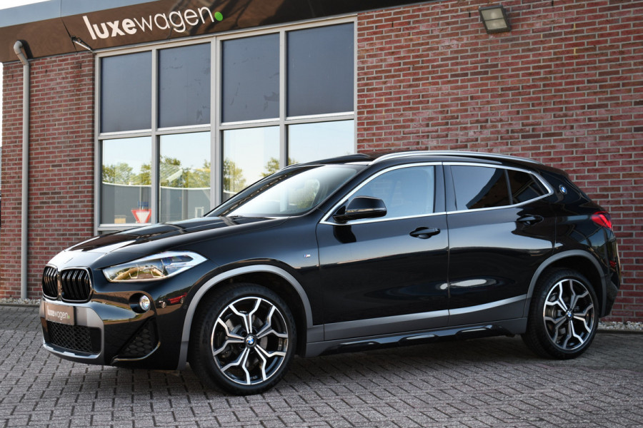BMW X2 sDrive20i 192pk M-Sport X Pano HUD 19inch Adp-LED El-Klep