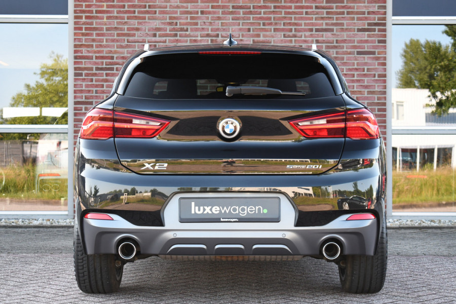 BMW X2 sDrive20i 192pk M-Sport X Pano HUD 19inch Adp-LED El-Klep
