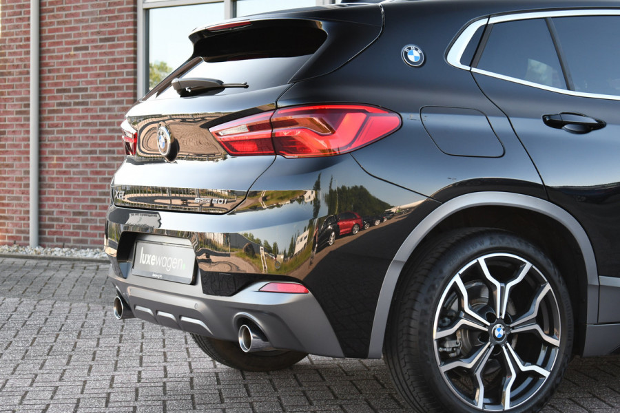 BMW X2 sDrive20i 192pk M-Sport X Pano HUD 19inch Adp-LED El-Klep