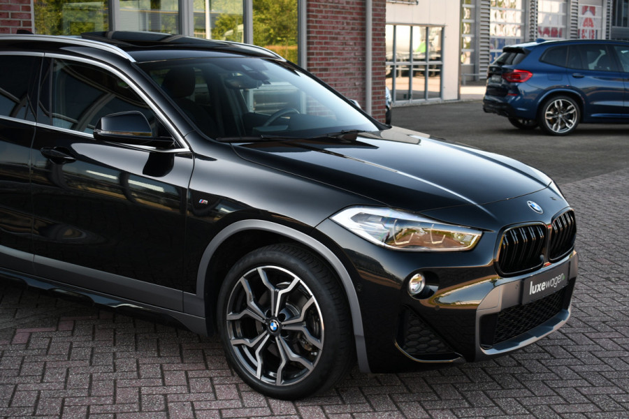 BMW X2 sDrive20i 192pk M-Sport X Pano HUD 19inch Adp-LED El-Klep