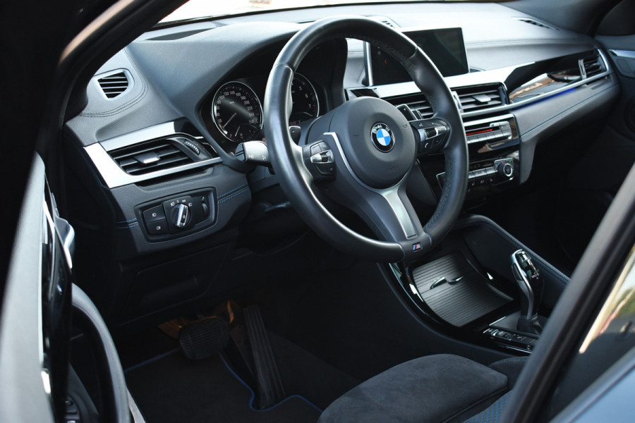 BMW X2 sDrive20i 192pk M-Sport X Pano HUD 19inch Adp-LED El-Klep