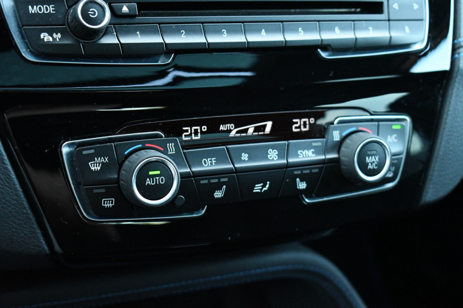 BMW X2 sDrive20i 192pk M-Sport X Pano HUD 19inch Adp-LED El-Klep