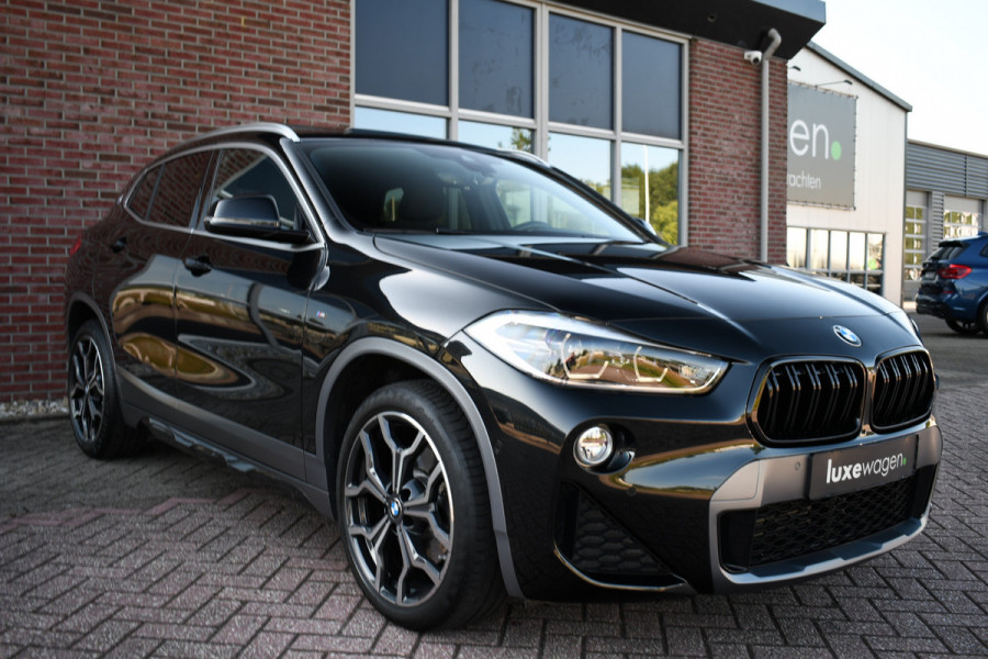 BMW X2 sDrive20i 192pk M-Sport X Pano HUD 19inch Adp-LED El-Klep