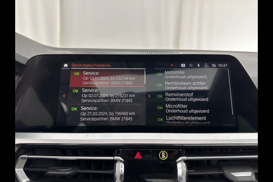 BMW 3-serie 320i Executive Edition Sport-Line Aut. *PANO | LEATHER-MICROFIBRE | FULL-LED | DIGI-COCKPIT | SPORT-SEATS | HIFI-SOUND | NAVI-FULLMAP | AMBIENT-LIGHT | ECC | CARPLAY | DAB | PDC | CRUISE | 17''ALU*