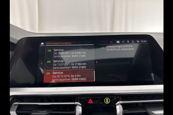 BMW 3-serie 320i Executive Edition Sport-Line Aut. *PANO | LEATHER-MICROFIBRE | FULL-LED | DIGI-COCKPIT | SPORT-SEATS | HIFI-SOUND | NAVI-FULLMAP | AMBIENT-LIGHT | ECC | CARPLAY | DAB | PDC | CRUISE | 17''ALU*