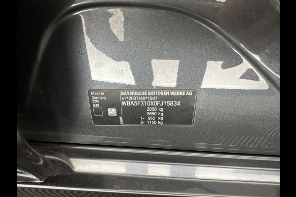 BMW 3-serie 320i Executive Edition Sport-Line Aut. *PANO | LEATHER-MICROFIBRE | FULL-LED | DIGI-COCKPIT | SPORT-SEATS | HIFI-SOUND | NAVI-FULLMAP | AMBIENT-LIGHT | ECC | CARPLAY | DAB | PDC | CRUISE | 17''ALU*