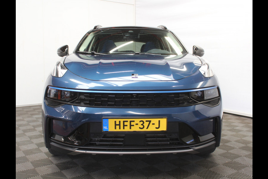 Lynk & Co 01 1.5 12 X OP VOORRAAD V.A. 40.000 KM | CARPLAY | 360CAMERA | DAB | PANODAK | LED | STOELVERW | ADAPCRUISE | WIFI |