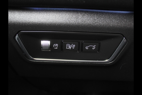 Lynk & Co 01 1.5 12 X OP VOORRAAD V.A. 40.000 KM | CARPLAY | 360CAMERA | DAB | PANODAK | LED | STOELVERW | ADAPCRUISE | WIFI |