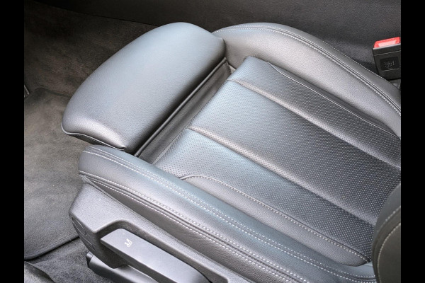 BMW 3-serie 330e High Executive|Sportstoelen|Camera|Live-Cockpit-Pro|Park-Assist|Active-Guard-Plus|HiFi-Audio