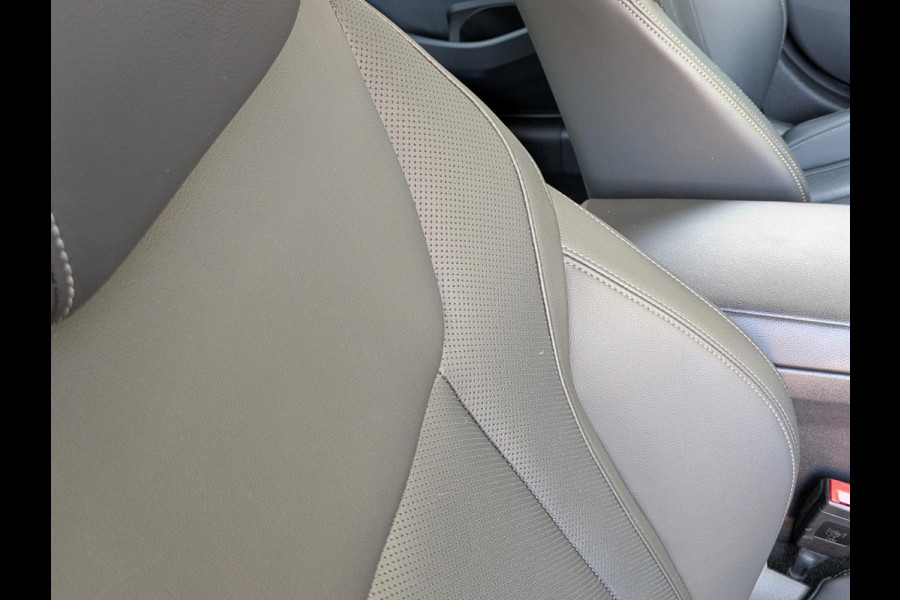 BMW 3-serie 330e High Executive|Sportstoelen|Camera|Live-Cockpit-Pro|Park-Assist|Active-Guard-Plus|HiFi-Audio