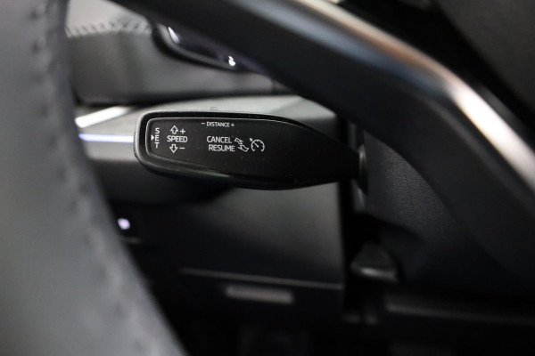 Škoda Kodiaq 1.5 TSI PHEV Business Edition 204pk | Panoramadak | Trekhaak | Light&View pakket | Head up display