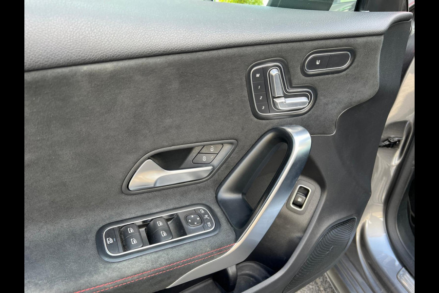 Mercedes-Benz A-Klasse 250 e Business Solution AMG Limited