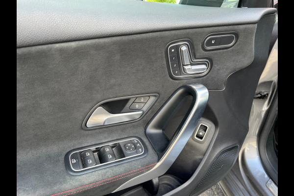 Mercedes-Benz A-Klasse 250 e Business Solution AMG Limited